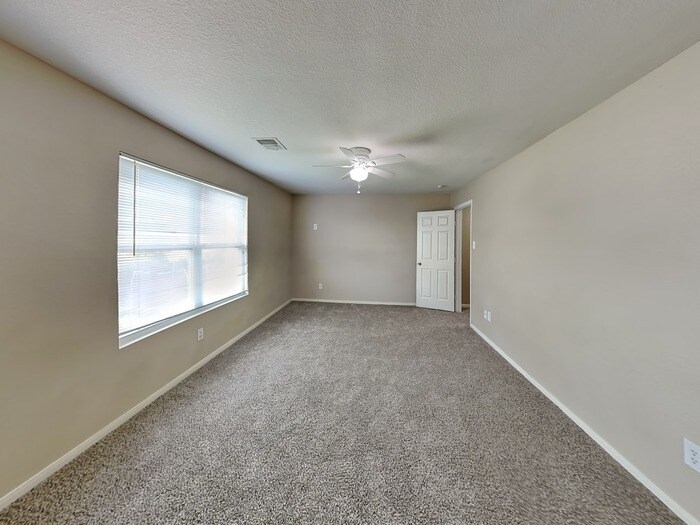 Building Photo - 8111 Loyal Ln