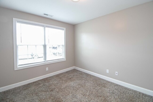 Building Photo - 151 Ambridge St