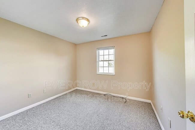 Building Photo - 1068 Torino Ct