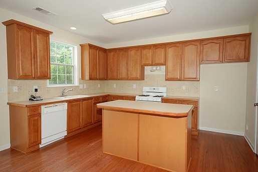 Building Photo - 1196 Havenstone Walk SW