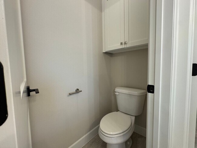 Building Photo - BRAND NEW - 4 bed - 3 bath - 2 car with fenced yard!