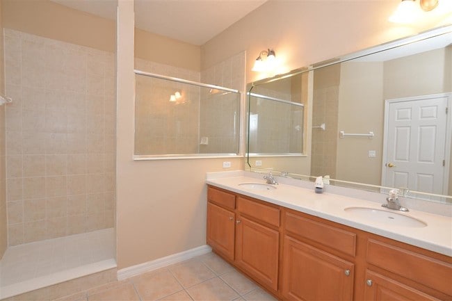 Building Photo - 9435 Myrtle Creek Ln