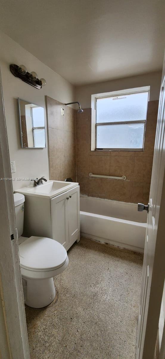 Building Photo - 736 83rd St