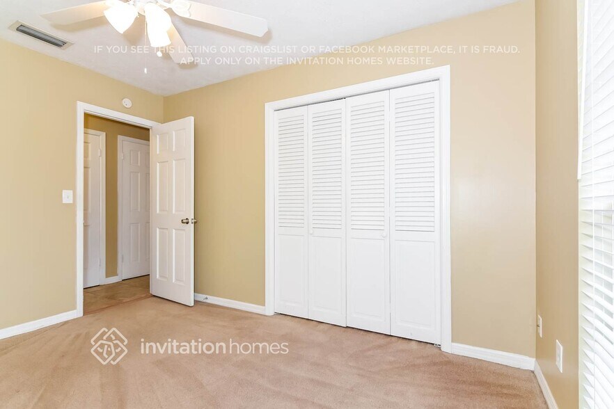 Building Photo - 5208 Cumberland Dr