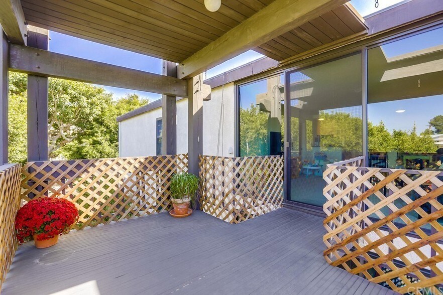 Building Photo - 7742 Redlands St