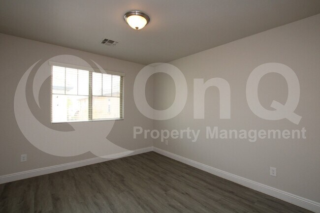 Building Photo - 2679 N Riley Rd