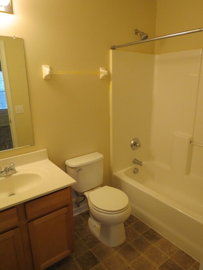 Building Photo - 5682 Alliance Way
