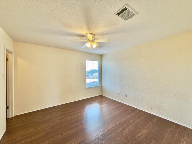 Building Photo - 17125 Dashwood Creek Dr