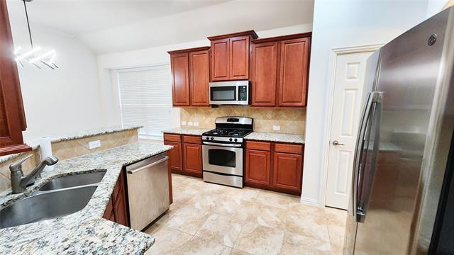 Building Photo - 3464 Twin Pines Dr
