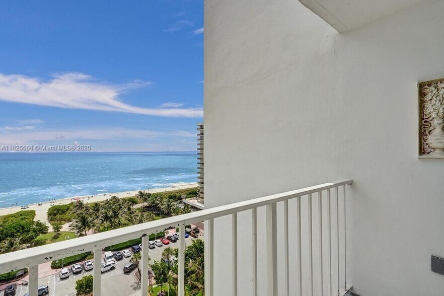 Building Photo - 6450 Collins Ave