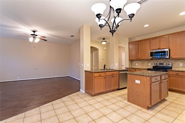 Building Photo - 2637 Pine Trail Dr
