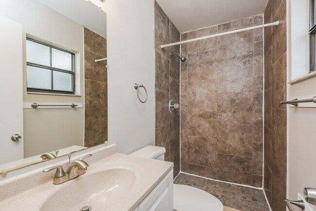 Building Photo - 6770 Belfast Ave