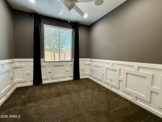 Building Photo - 9464 W Fallen Leaf Ln