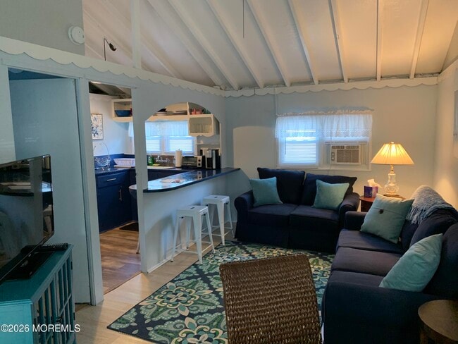 Building Photo - 600 Monmouth Ave