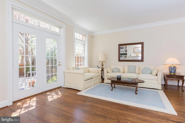 Building Photo - 4062 Mansion Dr NW