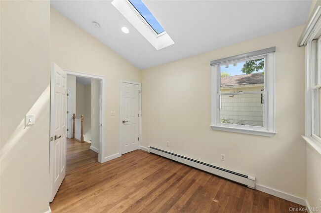 Building Photo - 65 Eiler Ln