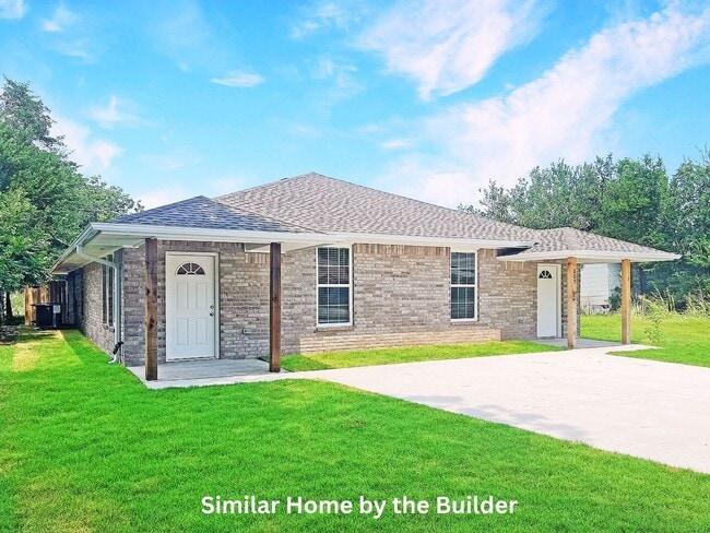 Building Photo - Fresh & New! 3 Bed Home with Stylish Interior + Fenced Yard