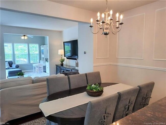 Building Photo - 4 bedroom end unit with garage in Liberty Crossing