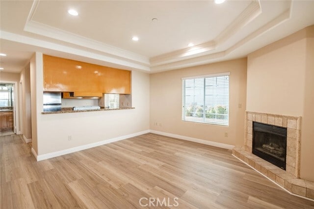 Building Photo - 719 E Providencia Ave