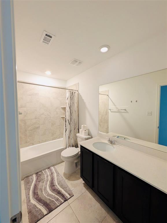 Building Photo - 100 Red Buckeye St