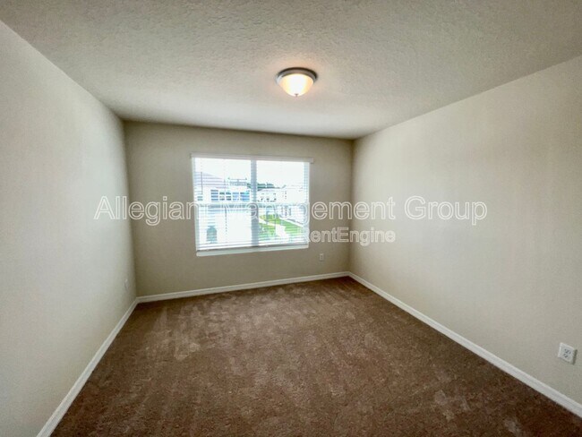 Building Photo - 2600 Bright Jewel St