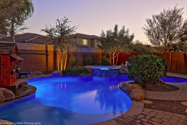 Building Photo - 3163 E Los Altos Ct