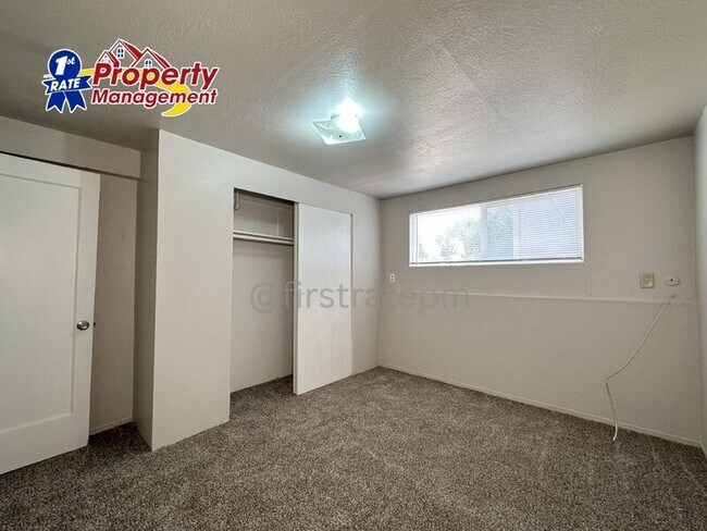 Building Photo - 1625 S Taggart St