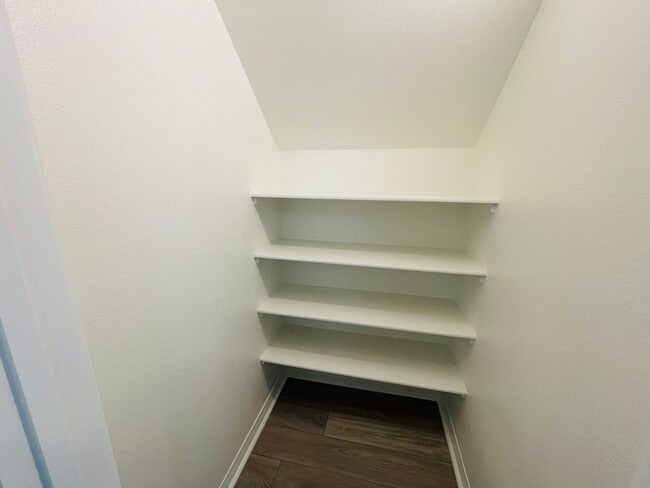 Building Photo - Located in the highly sought-after master-planned community of The Preserve at Chino, this modern...