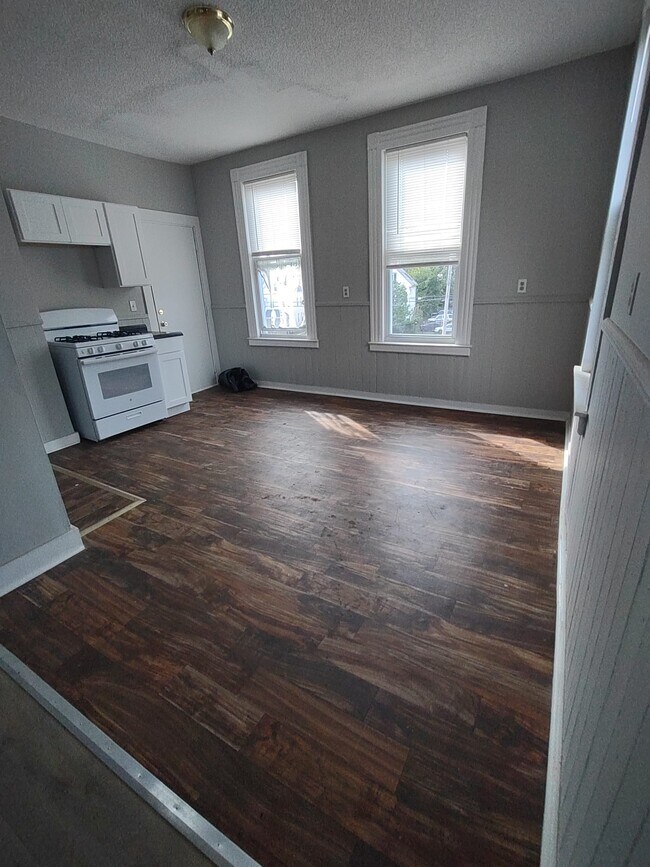 42 Shelton Ave 42 Shelton Ave New Haven CT 06511 Apartment Finder