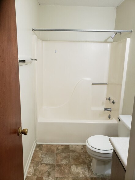 Bathroom - 46 5th Ave