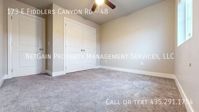 Building Photo - 173 E Fiddlers Canyon Rd