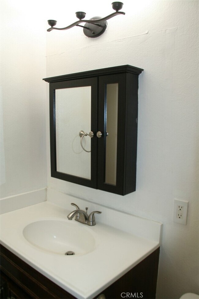 Building Photo - 7326 Quill Dr