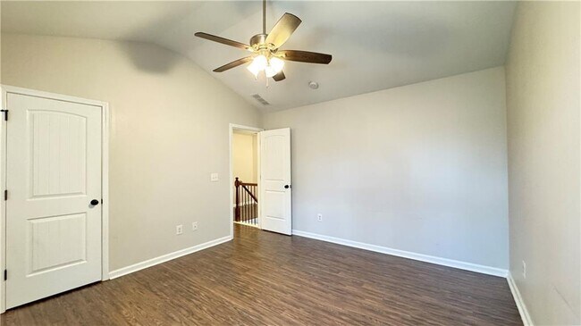 Building Photo - 4408 Black Hills Dr NW