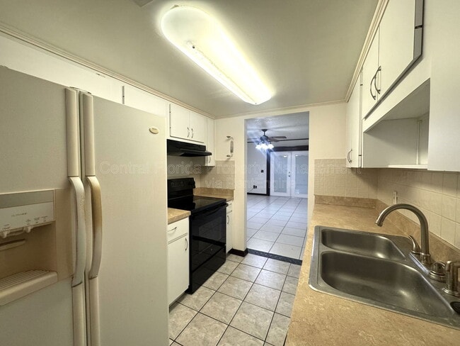 Building Photo - 4589 Lighthouse Cir