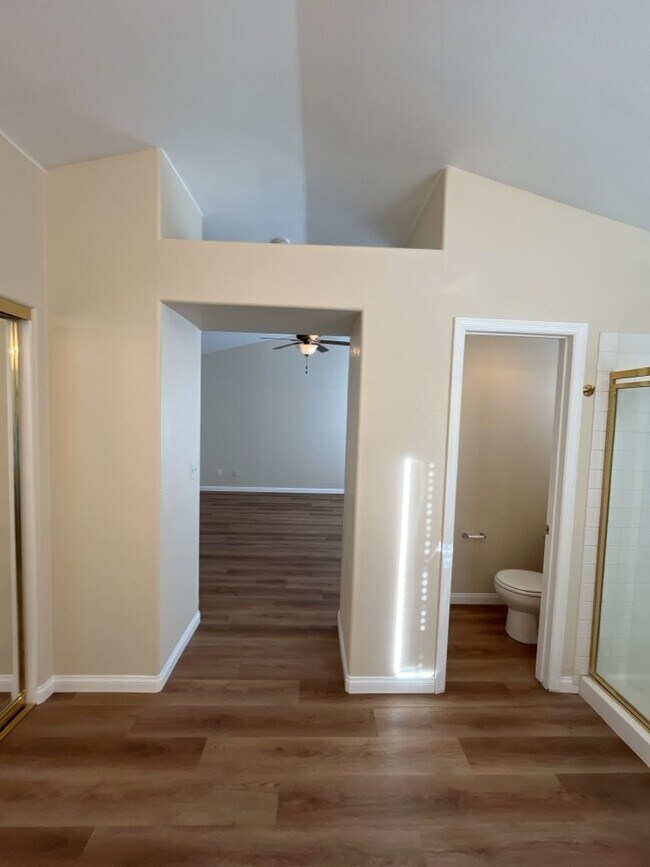 Building Photo - Encounter the ultimate luxury living experience with this 4-bedroom, 2197 sq ft house