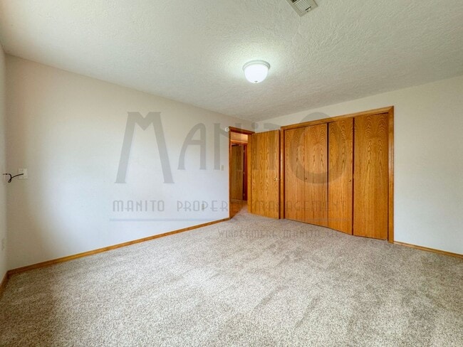 Building Photo - 5002 S Morrill Ln