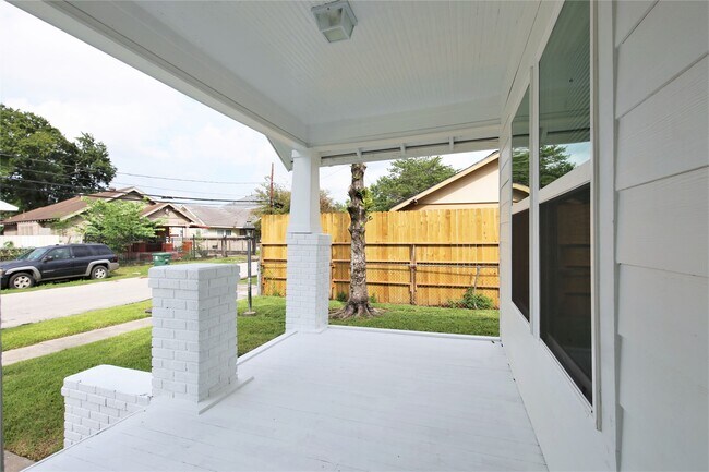 Building Photo - 5402 Texas St