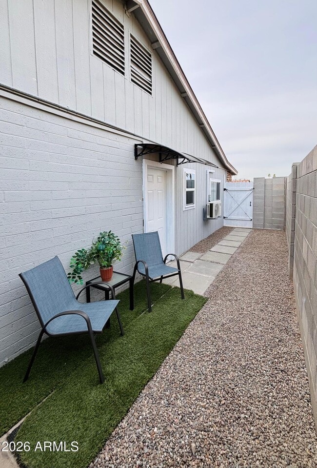 Building Photo - 4607 W Lupine Ave