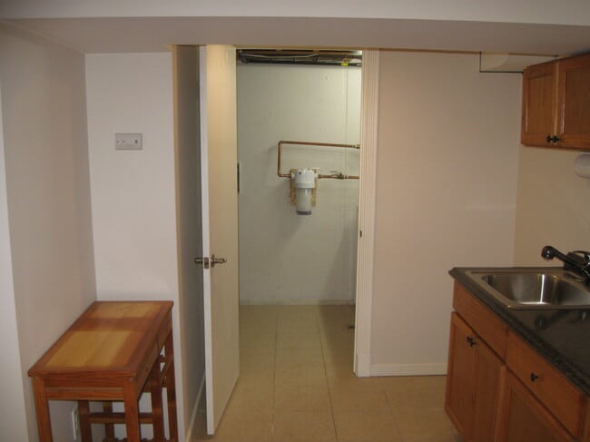 Building Photo - 9254 Sappington Rd