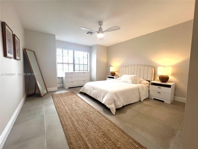 Building Photo - 13473 Fountain View Blvd