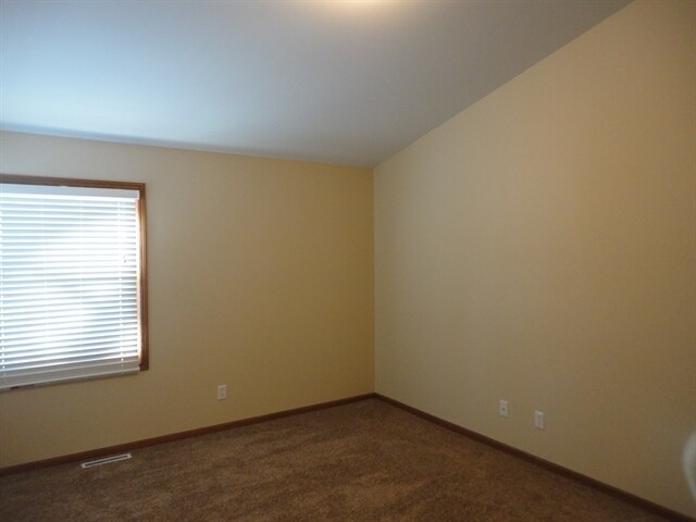 Building Photo - 106 James Cir SE