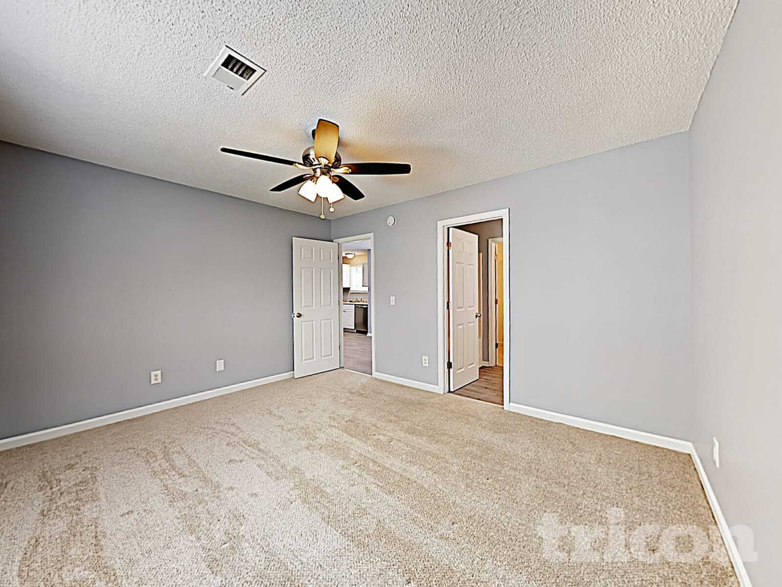 Building Photo - 19 Sterling Ridge Ct