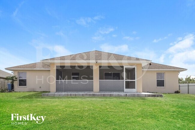 Building Photo - 3114 35th St SW
