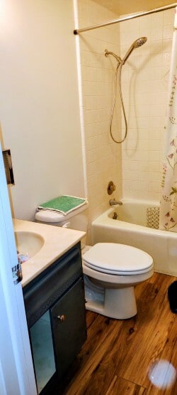 Bathroom - 986 E 5550 S