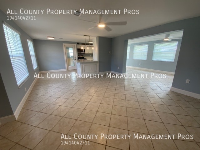 Building Photo - 5425 San Jose Dr