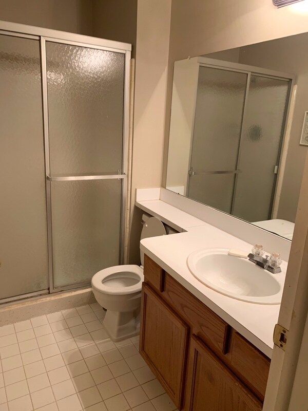 Building Photo - 26485 Franklin Pointe Dr