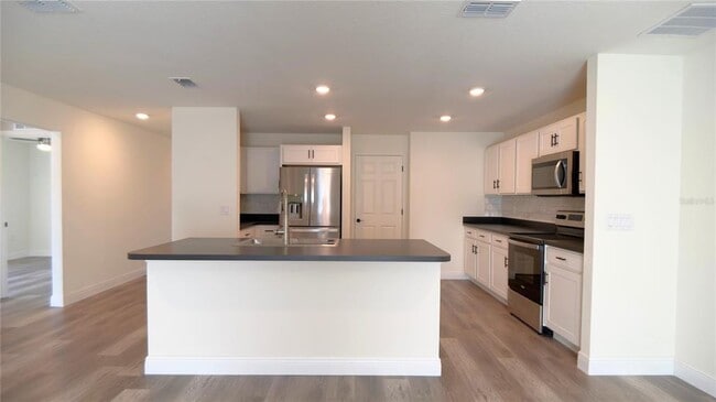 Building Photo - 13574 SW 47th Cir