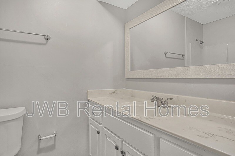 Building Photo - 10825 Key Haven Blvd