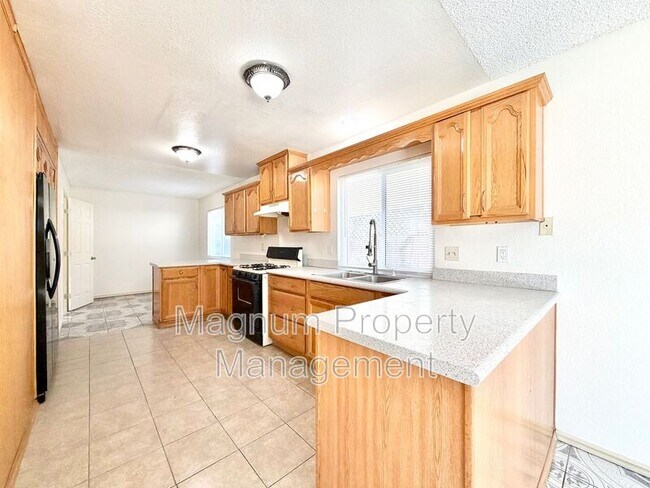 Building Photo - 1523 Apple Creek Dr