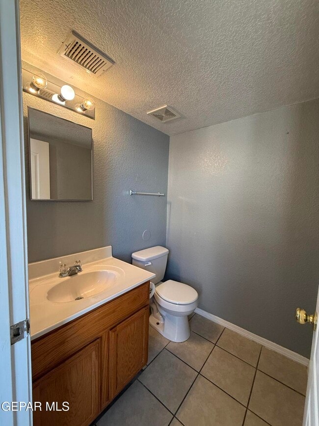 Building Photo - 14157 Tierra Delfin Dr